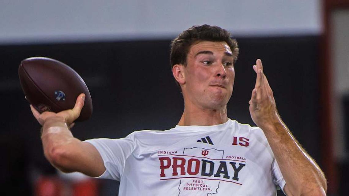  Fernando Mendoza participates in Indiana University's Pro Day at Mellencamp Pavilion on Wednesday, April 1, 2026. | Rich Janzaruk/Herald-Times / USA TODAY NETWORK via Imagn Images 