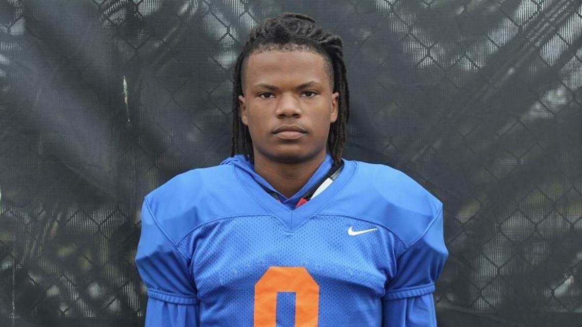 Missouri Tigers football team lands 4-star East St. Louis safety Charles Bass III