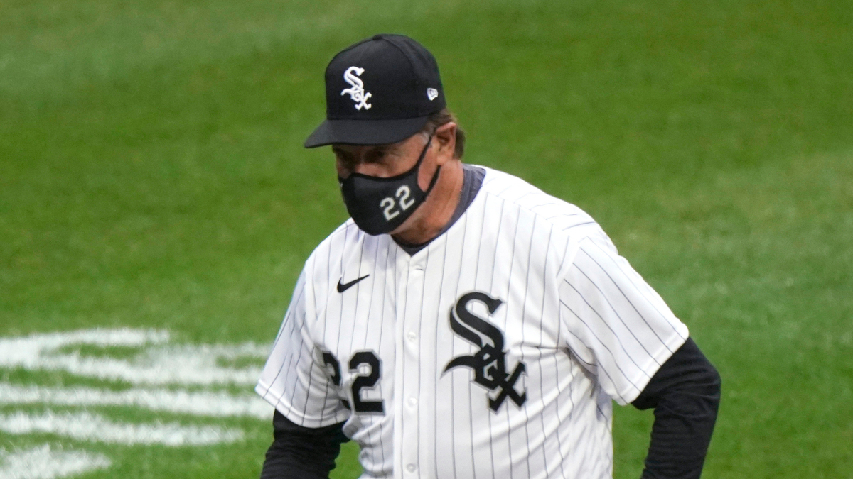 Chicago White Sox manager Tony La Russa walks on the field as he is introduced before the team’s baseball game against the Kansas City Royals in Chicago, Thursday, April 8, 2021. (AP Photo/Nam Y. Huh)