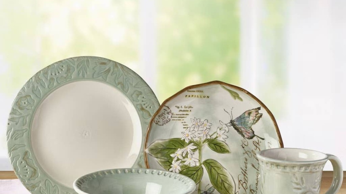 Costco's Whimsical 16-Piece Stoneware Dinnerware Set Looks Like Something From a Fairytale 
