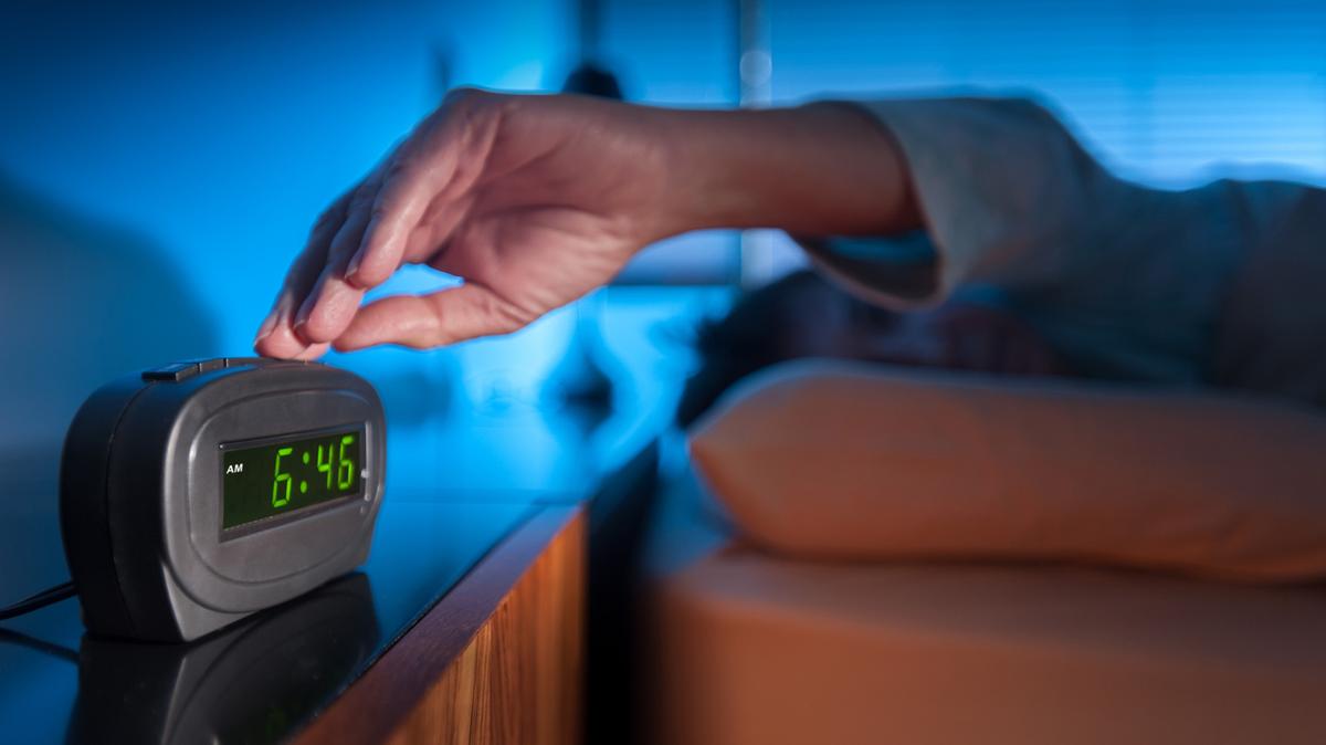 Sleeping well can affect your brain health, reducing the risk for Alzheimer’s. Your home’s layout can indicate your fall risk. Tips for healthy aging from Miami conference.