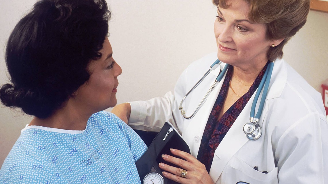 Cardiologists Are Begging People To Stop Pairing This Common Supplement With Blood Thinners 
