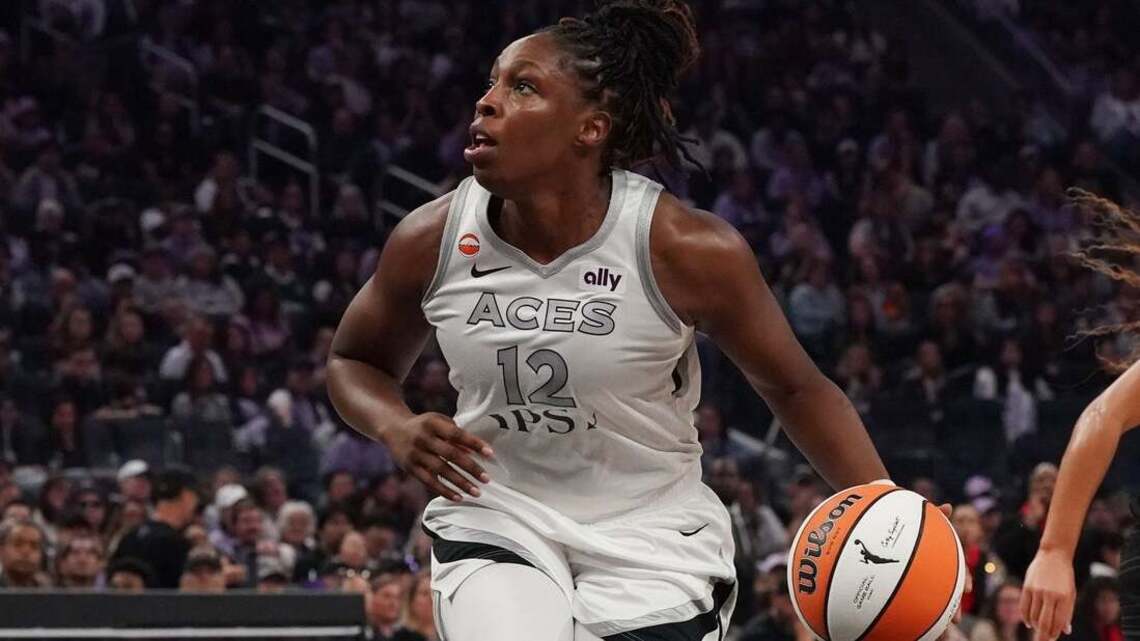 Aces carry six-game win streak into road test against Wings