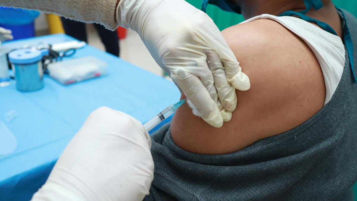 Measles can sicken nine in 10 unvaccinated people if they’re exposed. (Dreamstime/TNS)