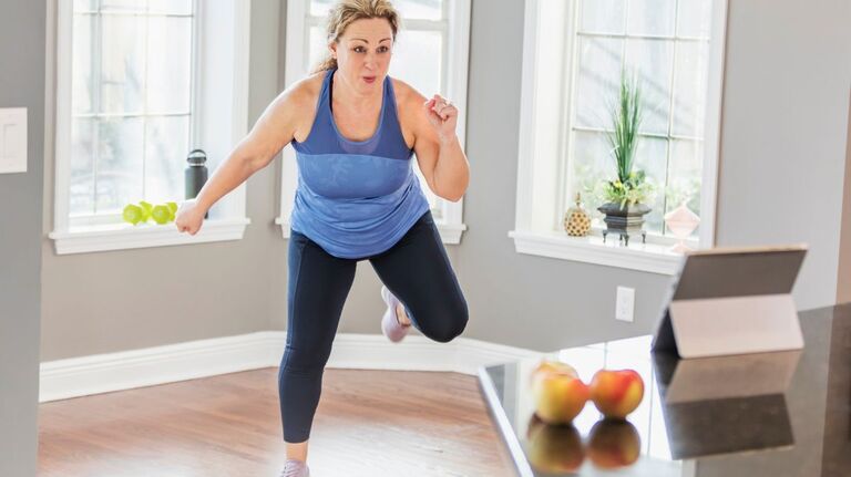 Dance Your Way to Weight Loss: Burn Fat and Have Fun in 30 Minutes!