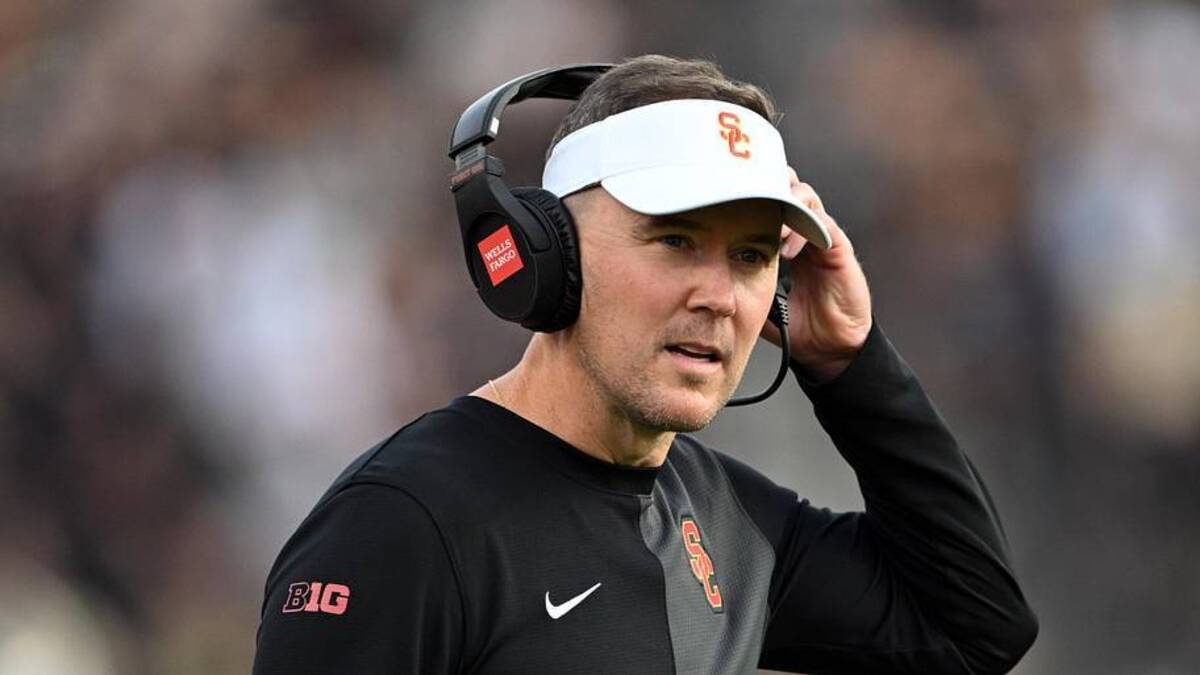  Sep 13, 2025; West Lafayette, Indiana, USA; Southern California Trojans head coach Lincoln Riley stands on the sidelines during the first quarter against the Purdue Boilermakers at Ross-Ade Stadium. Mandatory Credit: Marc Lebryk-Imagn Images | Marc Lebryk-Imagn Images 