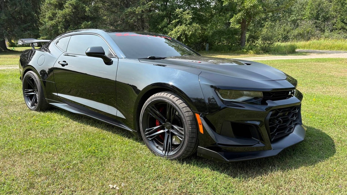 2021 Chevrolet Camaro ZL1 1LE For Sale With 12,000 Miles 