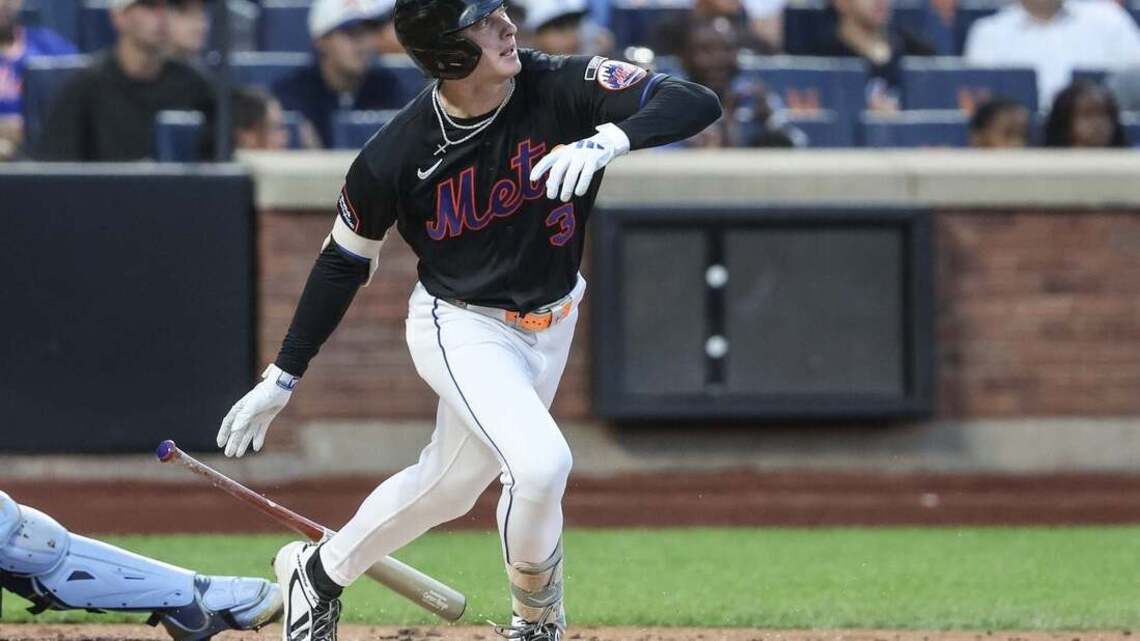 After surrendering lead in 9th, Mets edge Brewers in 10th