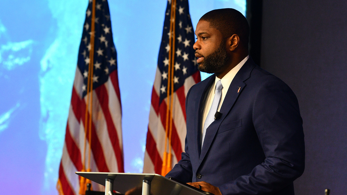 Will race matter in Florida governor election? Readers sound off