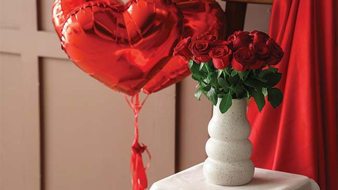
        Love Your Space: 4 Valentine's Day Home Decor Ideas
       