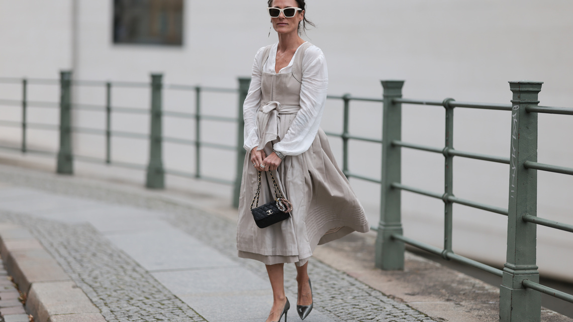 13 Fashion Finds That Nail 'Rich Divorcée' Style - From Amazon! 