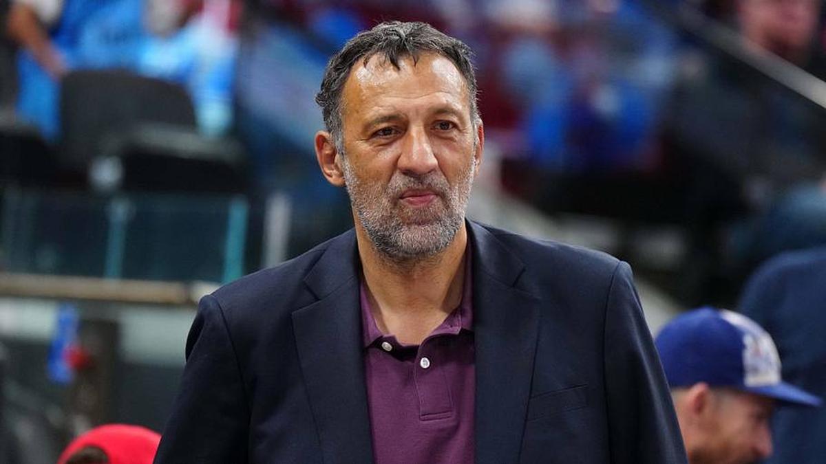  Mar 9, 2025; Inglewood, California, USA; Vlade Divac attends the game between the Sacramento Kings and the LA Clippers at the Intuit Dome. Mandatory Credit: Kirby Lee-Imagn Images | Kirby Lee-Imagn Images 