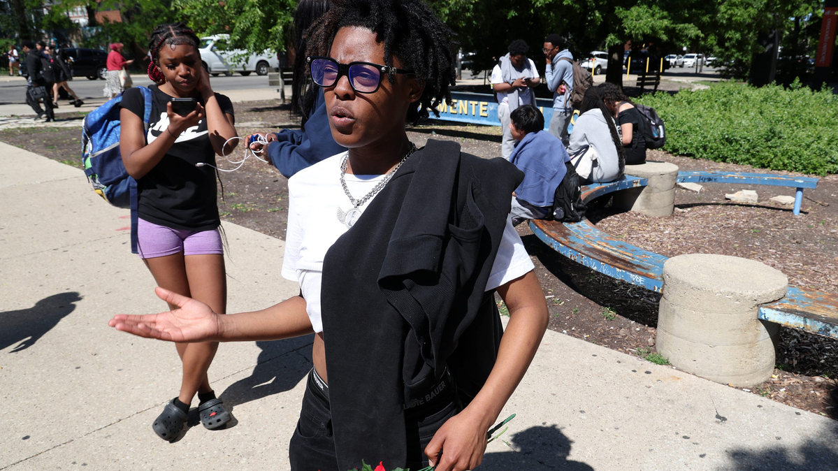 Outside Roberto Clemente Community Academy on June 2, 2026, student Cheniyah Kidd offers her opinions on a pending cellphone ban at Chicago Public Schools. Kidd worries about having access to her phone in case of an emergency. (Terrence Antonio James/Chicago Tribune/TNS)