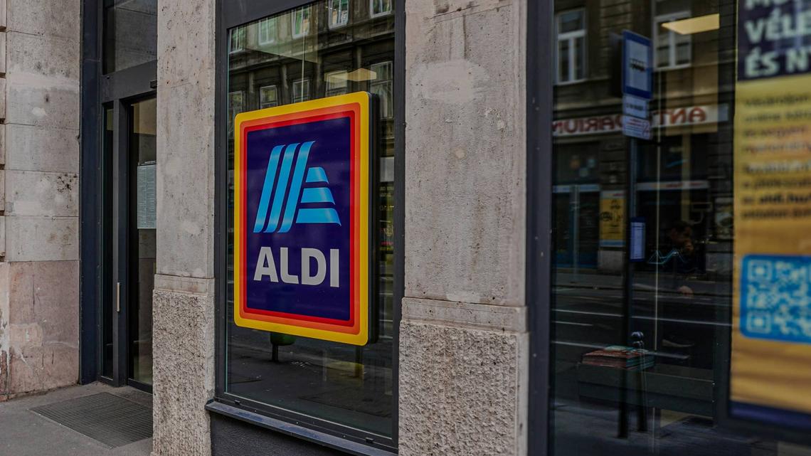 Aldi's Chic Wooden Plant Stand Looks Boutique-Worthy but Costs Just $17 