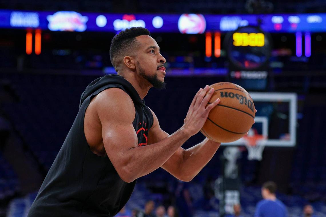  Atlanta Hawks guard CJ McCollum (3) 