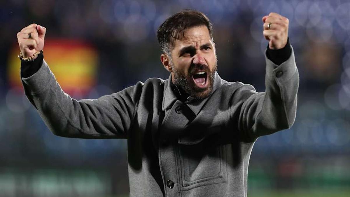  Cesc Fàbregas is dazzling in Italy. | Marco Luzzani/Getty Images 