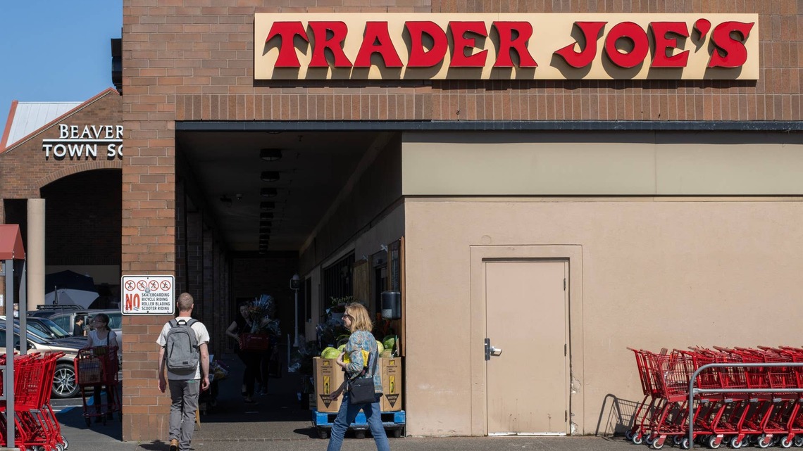 What Are Trader Joe's Labor Day Hours?