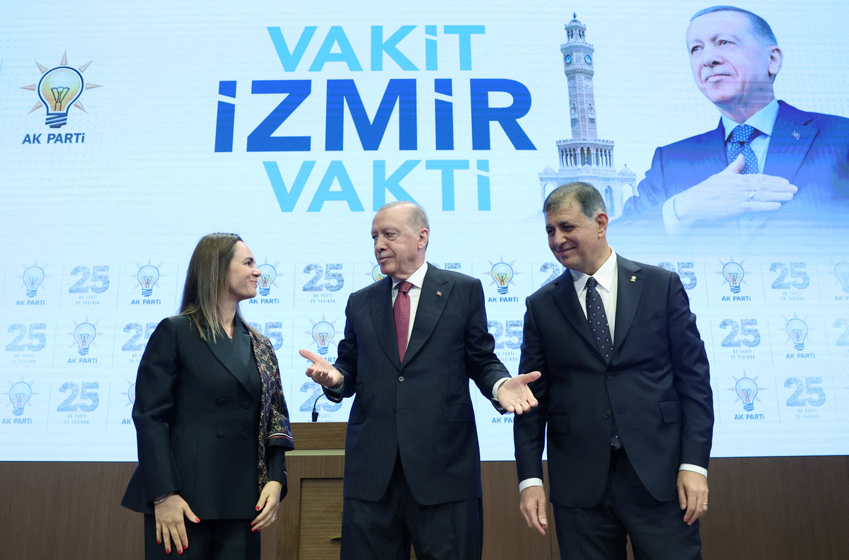 Mayor of Turkey's secular stronghold Izmir joins Erdogan's party | Fort ...