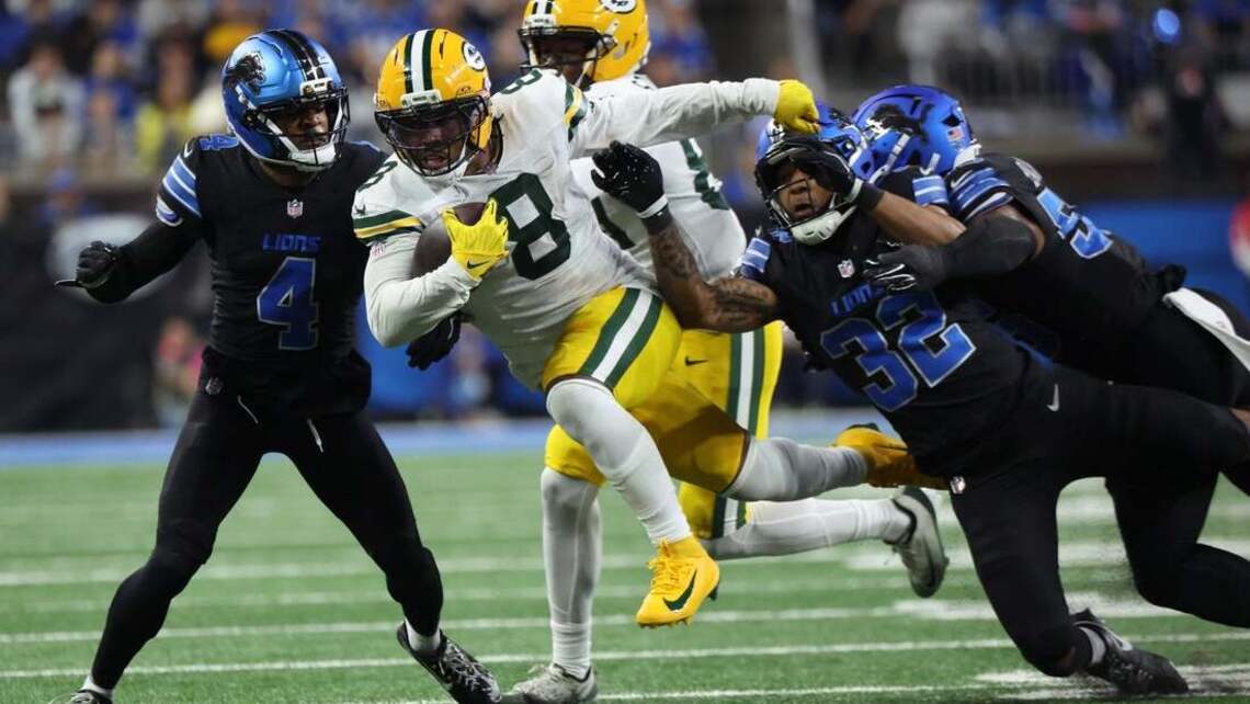 Last-place Packers hope to find path to run through Panthers