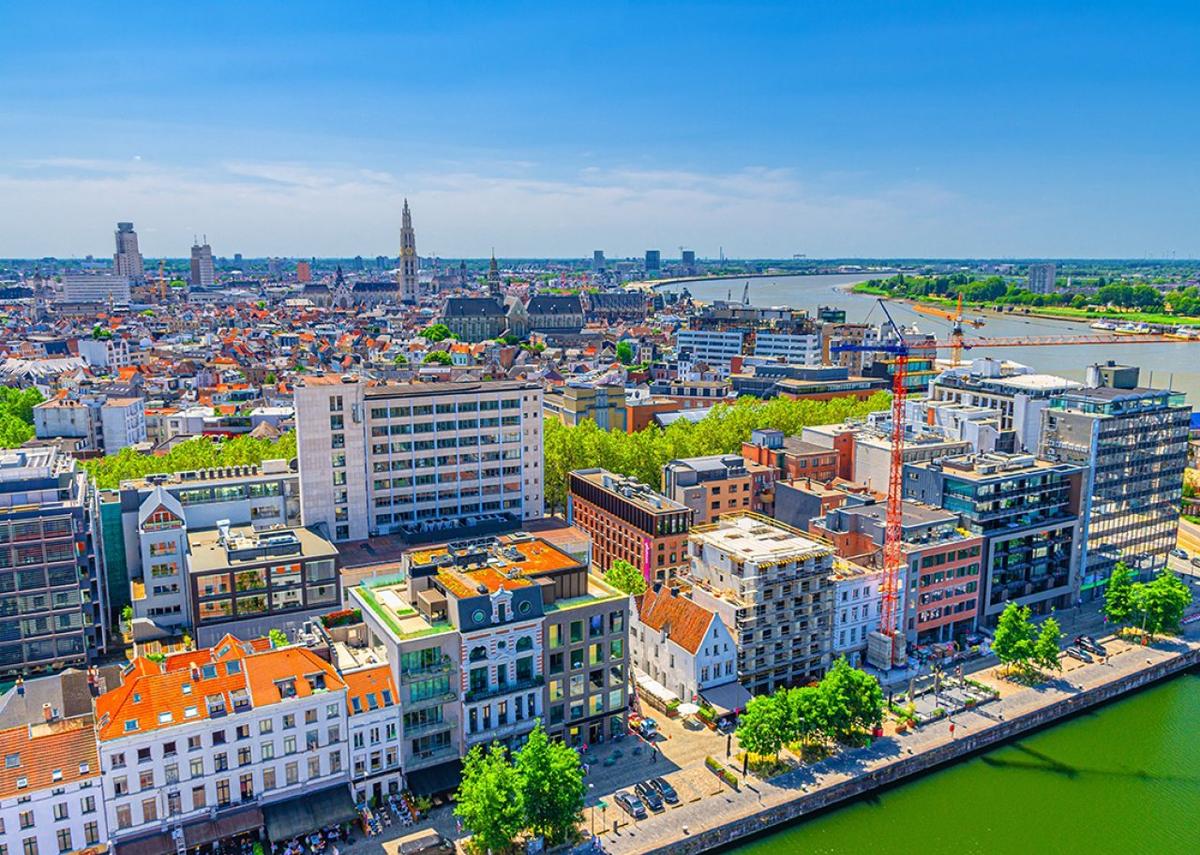  Aliaksandr Antanovich // Shutterstock 