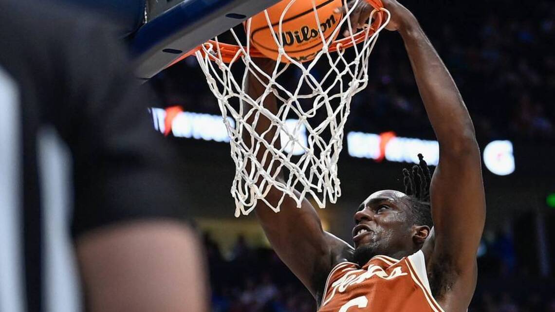 Lakers' Arthur Kaluma Signing Puts Two-Way Player on the Chopping Block