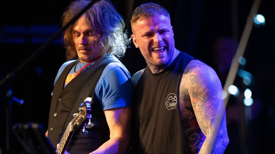 2010s Rock Band, Formed by Ex-MMA Fighter, Tops Albums Chart Ahead of Marilyn Manson, Nirvana 