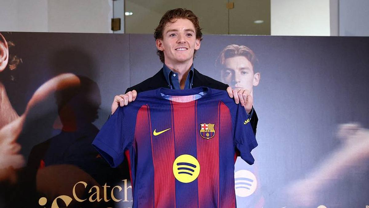  Anthony Gordon is Barcelona's most expensive transfer of the decade-for now. | Josep LAGO/AFP/Getty Images 