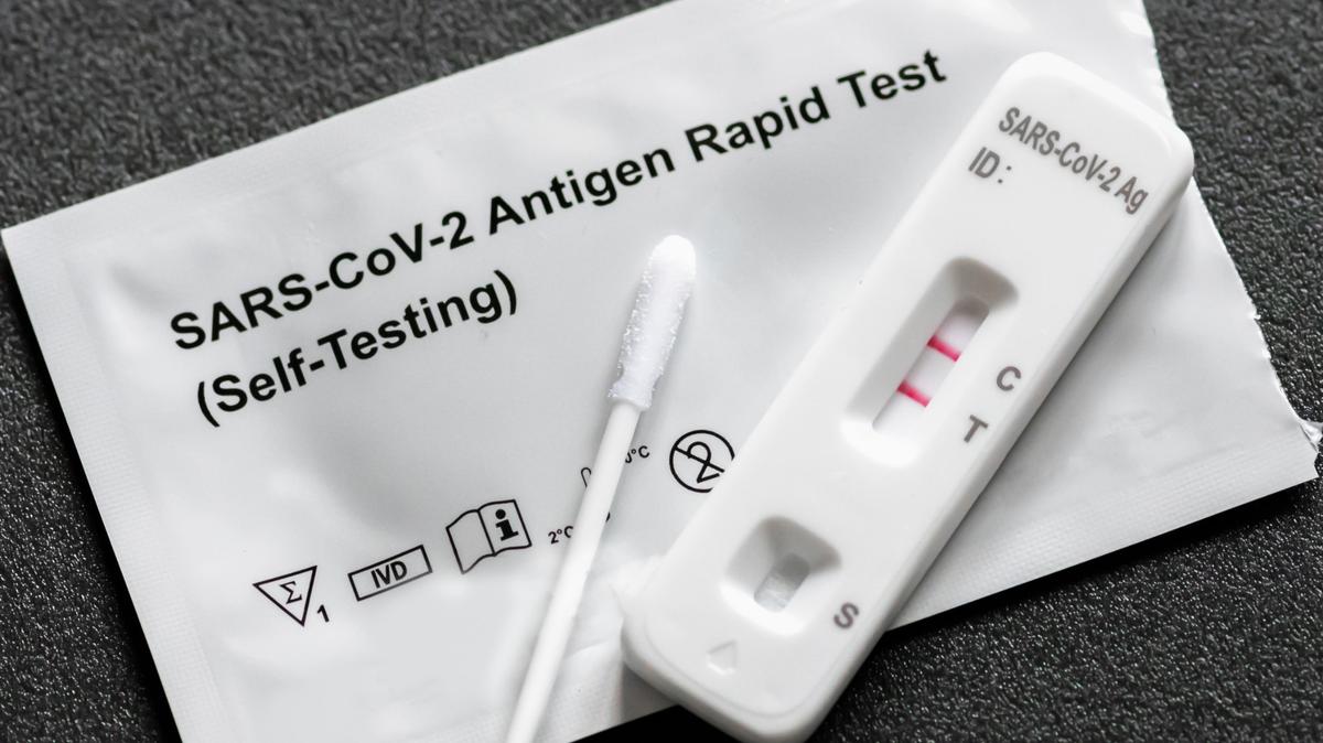 COVID-19 antigen testing supplies would be available for free from a new vending machine.