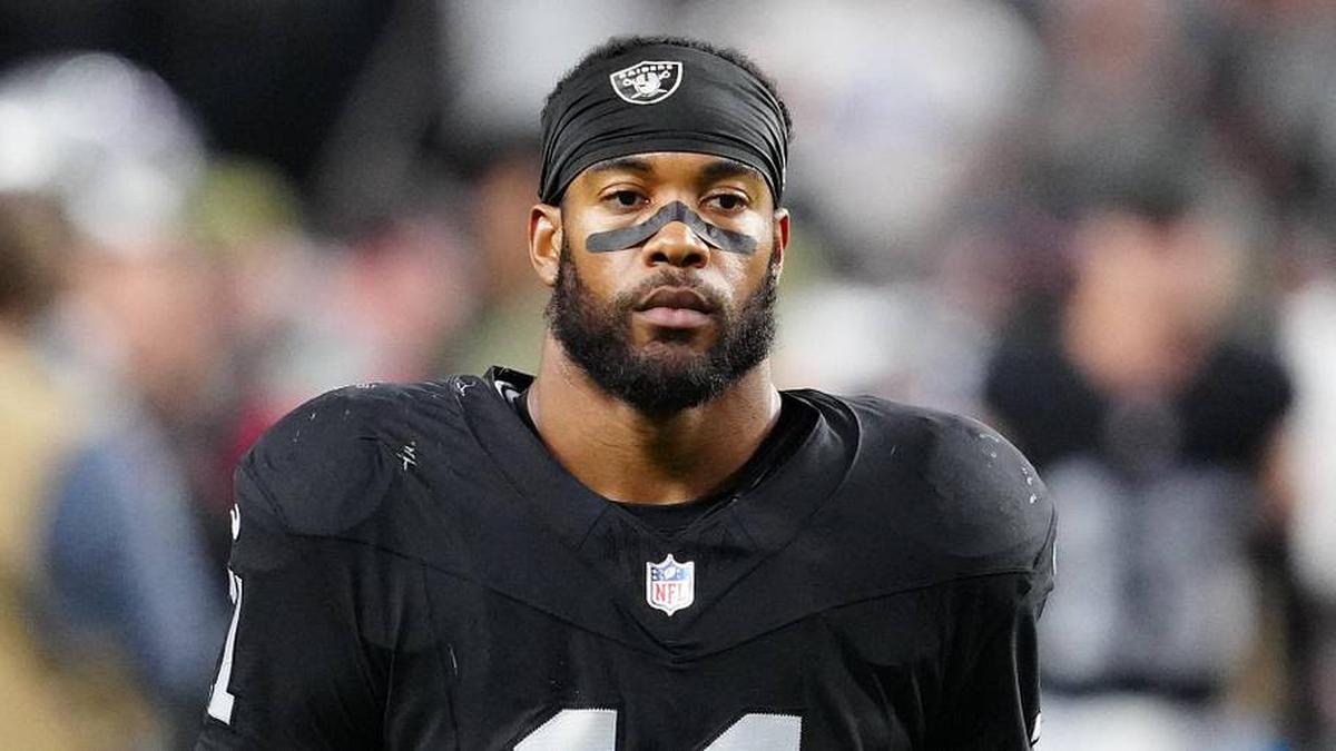  Nov 17, 2025; Paradise, Nevada, USA; Las Vegas Raiders safety Jeremy Chinn (11) reacts after the game against the Dallas Cowboys at Allegiant Stadium. Mandatory Credit: Stephen R. Sylvanie-Imagn Images | Stephen R. Sylvanie-Imagn Images 