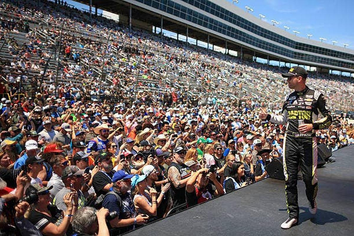  William Byron during driver intros before the NASCAR Cup Series Würth 400. (Photo by Chris Graythen/Getty Images) Photo by Chris Graythen/Getty Images