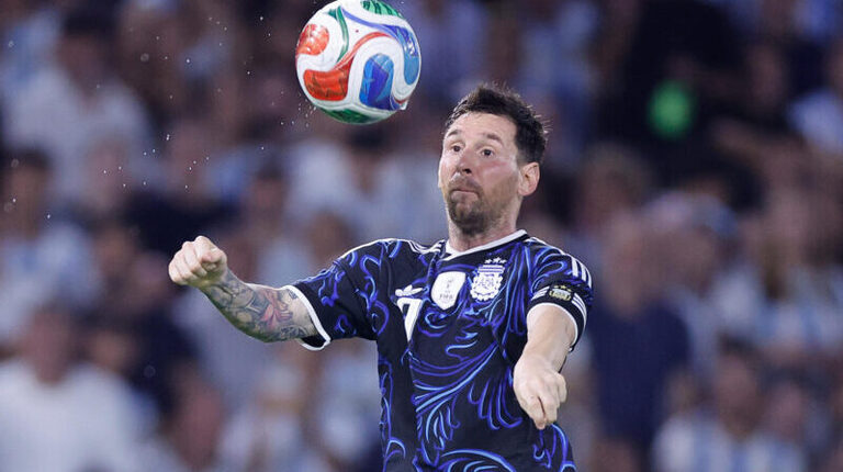 ¿A cuántos goles está Messi de ser el máximo anotador histórico? 