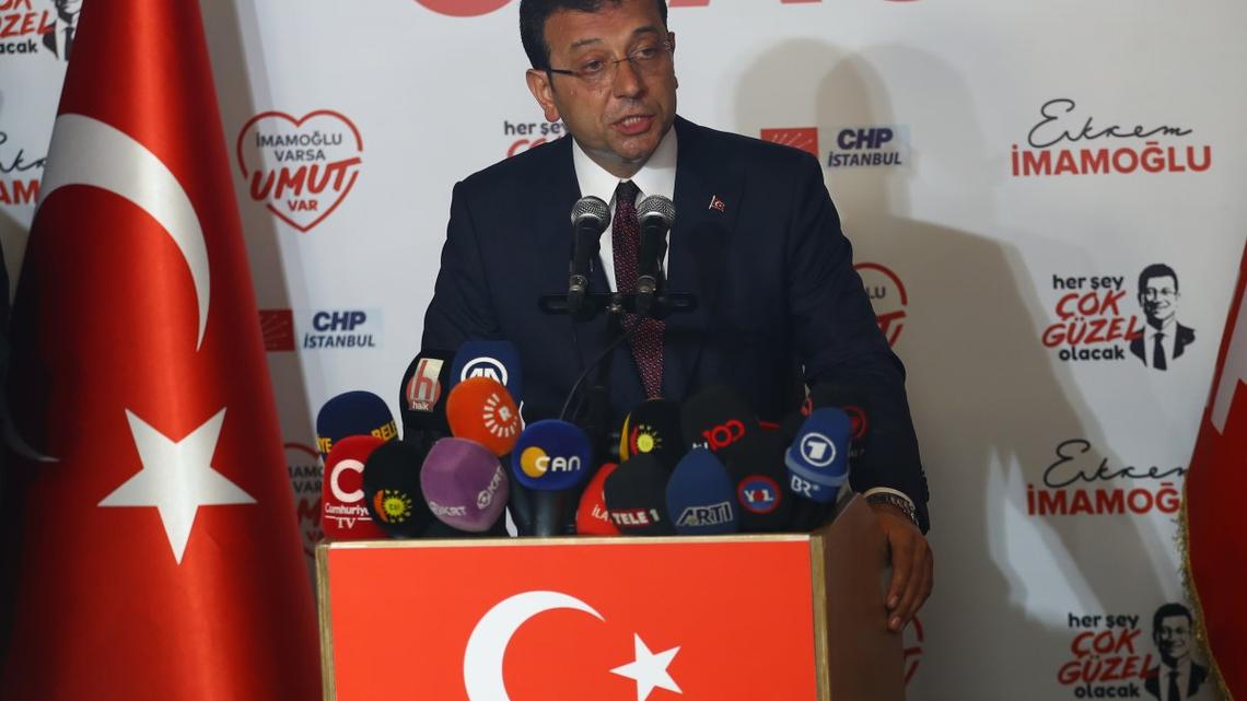 Istanbul mayor part of 400-person corruption trial in Turkey 