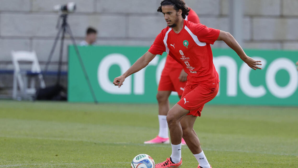 Manchester City adquiere a Ayyoub Bouaddi y hace estallar al mercado 