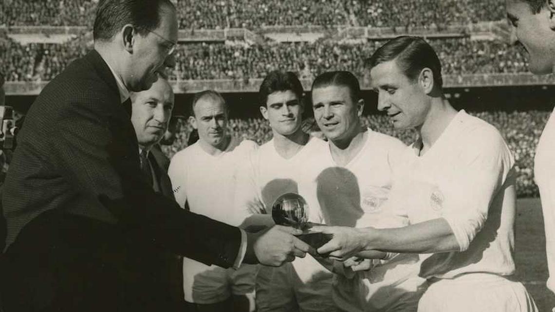  Raymond Kopa won the 1958 Ballon d'Or. | IMAGO/Album 