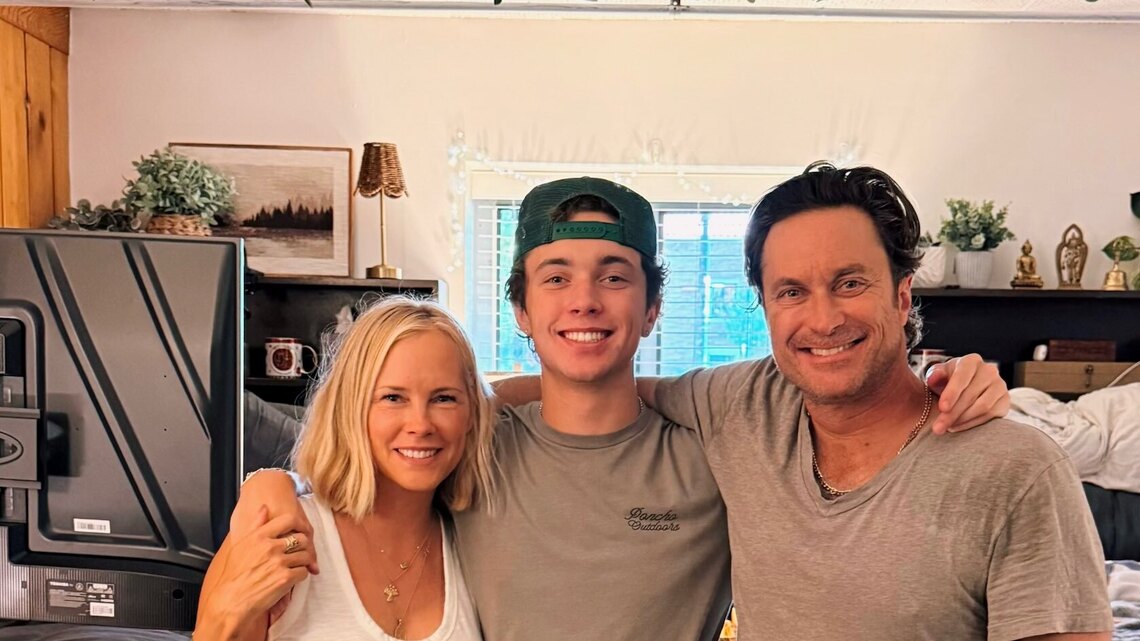 Oliver Hudson and Wife Move Son Wilder, 19, Into College: 'Lots of Tears' 
