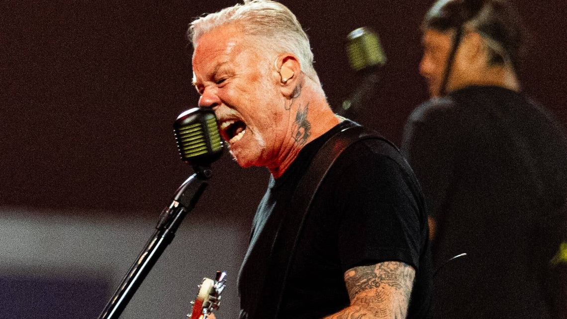 Metallica Frontman Blasts Other Entertainers' 'Bulls--t' During Concerts 
