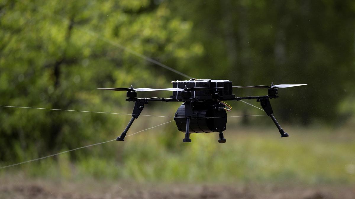 A drone that is controlled through a fiberoptic cable is snagged in its own cable during a demonstration at a defense technology event organized by the defence accelerator Defence Builder, amid Russia's attack on Ukraine, in an unspecified location in Ukraine, May 30, 2026. REUTERS/Thomas Peter
