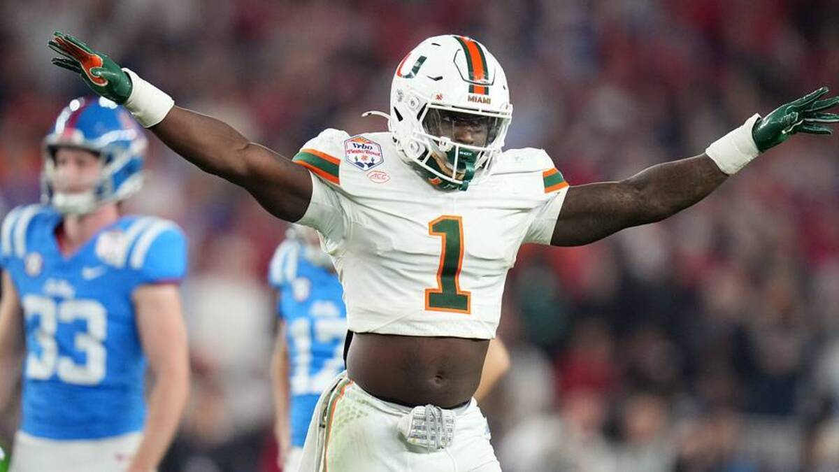  Miami Hurricanes linebacker Mohamed Toure (1) reacts after a defensive stop against the Ole Miss Rebels during their Vrbo Fiesta Bowl matchup at State Farm Stadium on Jan. 8, 2026. | USA TODAY Network via Reuters Connect 