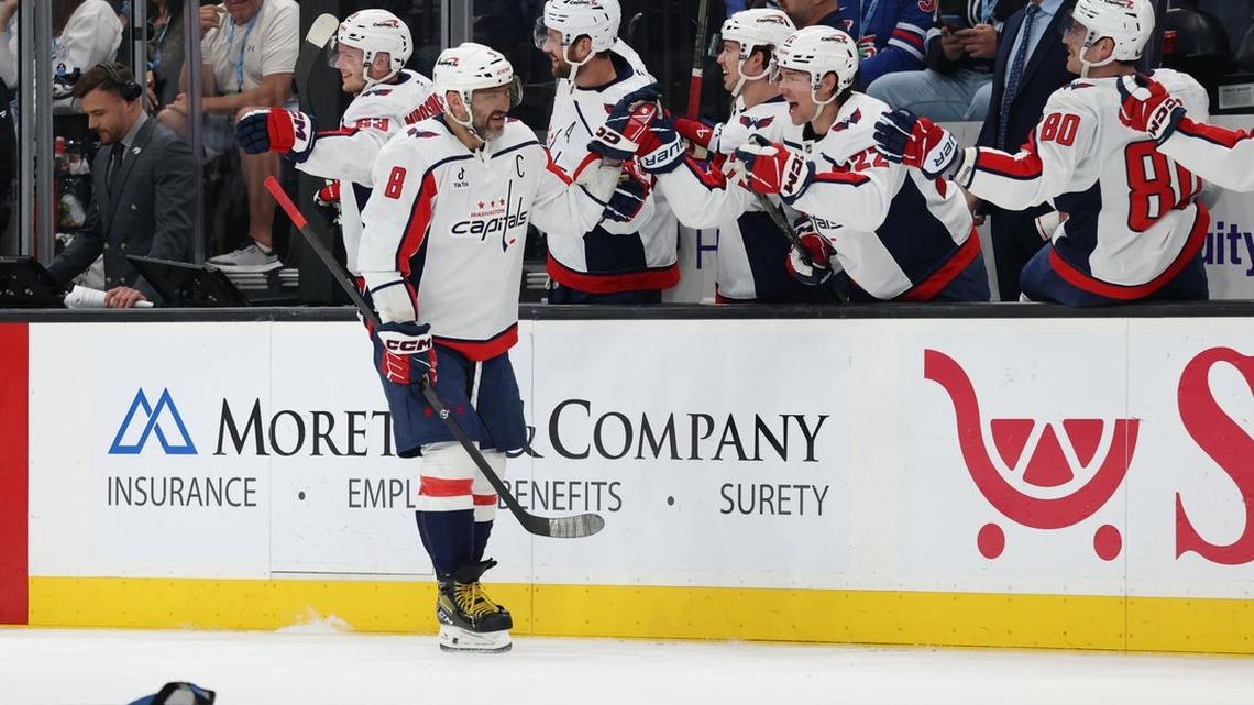 NHL roundup: Caps down Mammoth behind Alex Ovechkin's hat trick