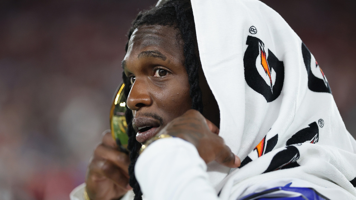 Cowboys Receiver CeeDee Lamb's Home Burglarized Amid Training Camp: Report 
