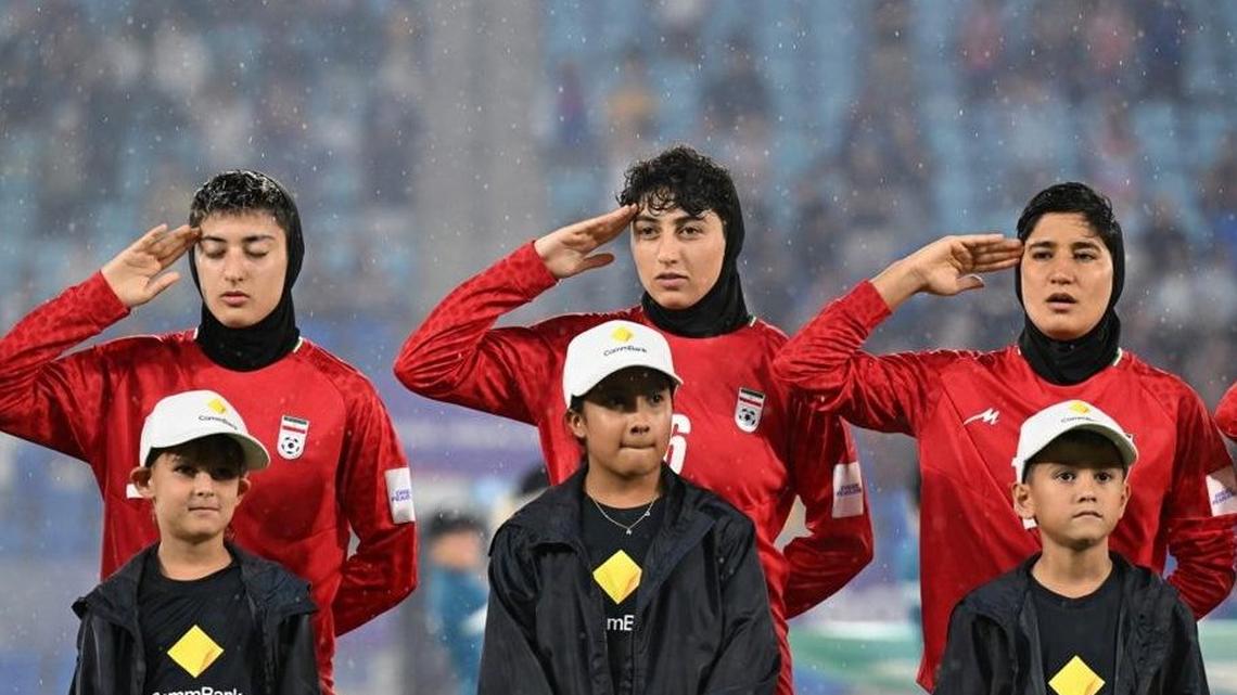 Trump urges Australia to grant asylum to Iranian women's soccer team 