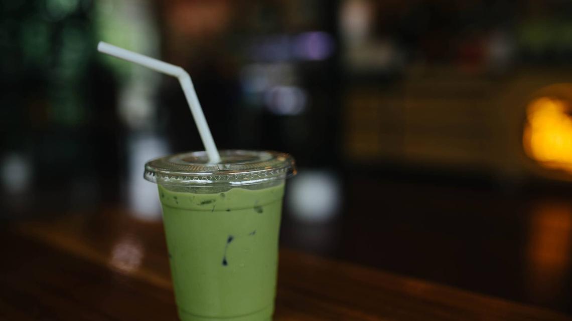 The Dietitian-Approved Starbucks Matcha Order You Need To Try 