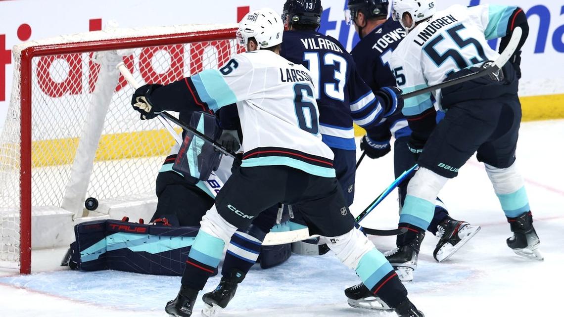 Kyle Connor tallies twice as rising Jets handle Kraken