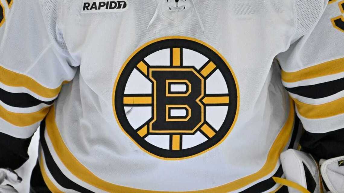 Alex Gimenez, Bruins' front-office executive, dies 
