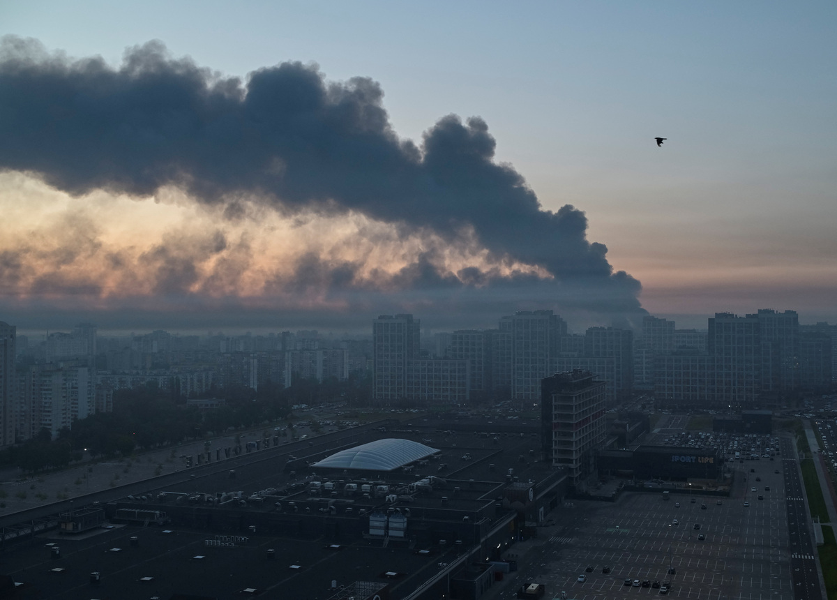 Smoke rises in the city after a Russian missile and drone strike, amid Russia's attack on Ukraine, in Kyiv, Ukraine July 2, 2026. REUTERS/Viacheslav Ratynskyi