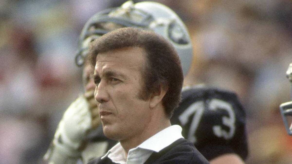  Jan 22, 1984; Tampa, FL, USA; FILE PHOTO; Los Angeles Raiders head coach Tom Flores on the sidelines against the Washington Redskins during Super Bowl XVIII at Tampa Stadium. The Raiders defeated Redskins 38-9. Mandatory Credit: Manny Rubio-USA TODAY NETWORK | Manny Rubio-Imagn Images 
