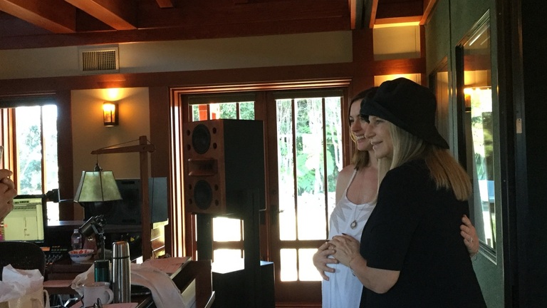 Barbra Streisand Cradles Pregnant Anne Hathaway's Baby Bump: 'Mazel Tov' 