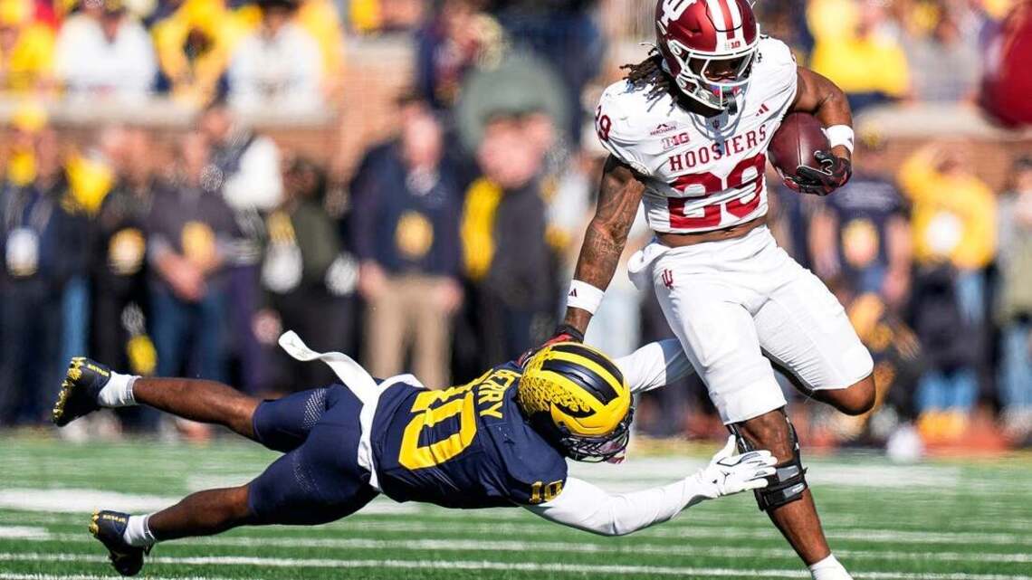No. 6 Indiana survives defensive struggle at Michigan