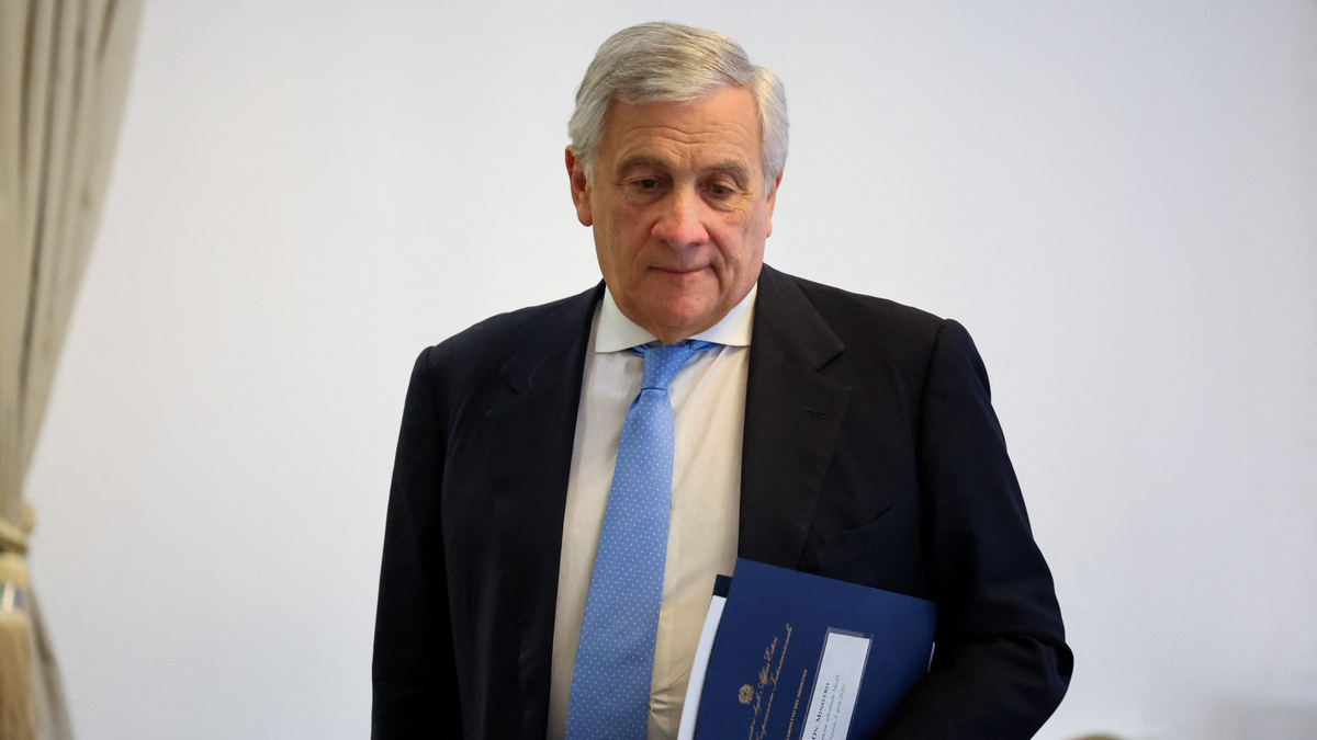Italian Foreign Minister Antonio Tajani arrives for the MED9 informal ministerial meeting in Split, Croatia, April 9, 2026. REUTERS/Antonio Bronic