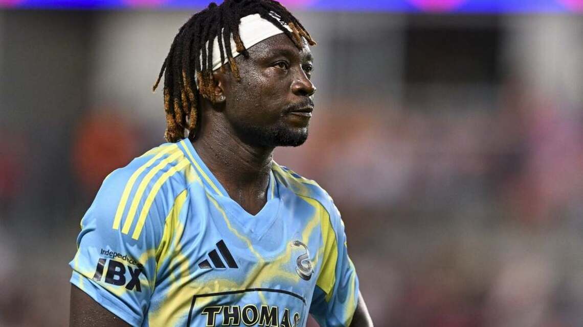 Union part ways with veteran D Olivier Mbaizo